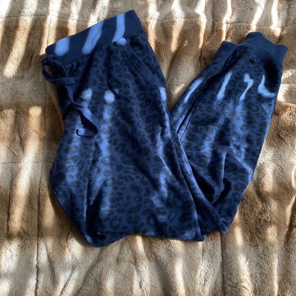 PINK by Victoria secret jumpsuit SET🥰🥰😍 - Picture 3 of 7